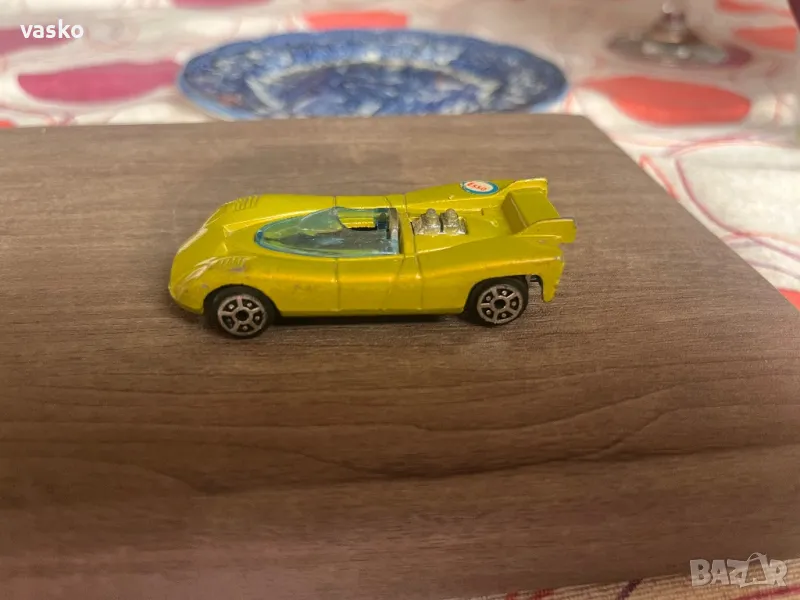 Метална,Хонг Конг, снимка 1