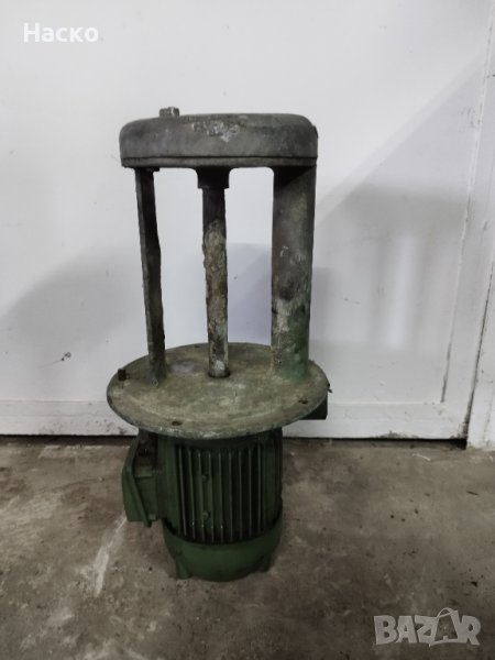 Помпа за охлаждаща течност , снимка 1