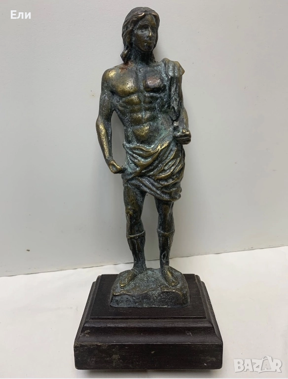 Бронзова статуетка на младеж, снимка 1
