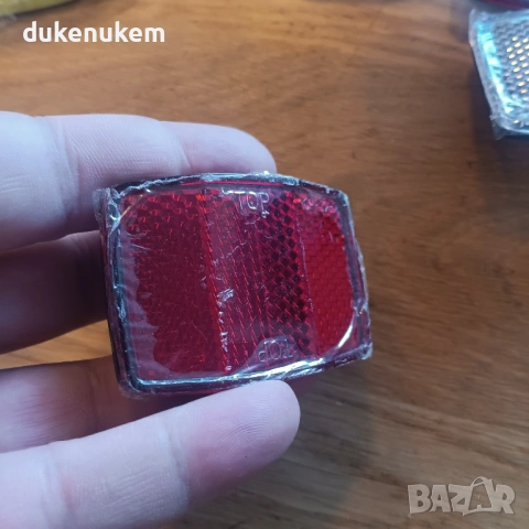 Комплект велосипедни светлоотразители, предни и задни + 8 м лента, снимка 7 - Аксесоари за велосипеди - 53164729