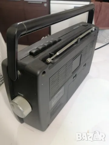 Радиоприемник GRUNDIG MUSIC BOY 170, снимка 5 - Радиокасетофони, транзистори - 48487231