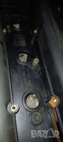 Капак клапани Opel Zafira B 2.2 Direct, снимка 2 - Части - 49514940