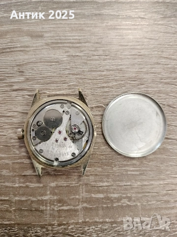 ⌚ Винтидж механичен часовник Poljot (Made in USSR), снимка 2 - Мъжки - 53507697