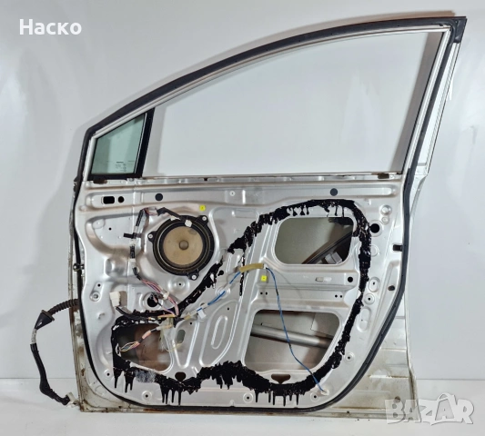 Предна Дясна Врата Toyota Corolla Verso Тойота Корола Версо 2004-2008, снимка 2 - Части - 53057315