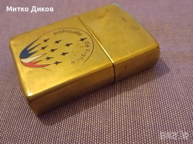 запалка Zippo винтидж работи френската пилотажна група "Patrouille de France". , снимка 12 - Запалки - 53798482