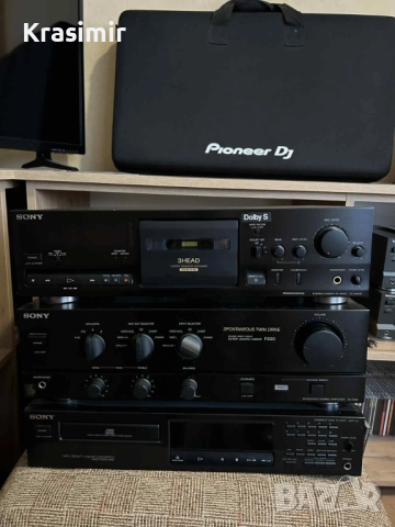 Продавам комплект SONY