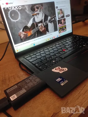 The Lenovo ThinkPad T14 Gen 6 model (part number 21QG0021BM