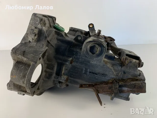 Скоростна кутия Vw Golf III 5 степенна 1.8i 1H0 199 351, снимка 3 - Части - 49892822