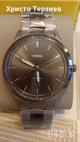 Продавам часовник FOSSIL MINIMALIST