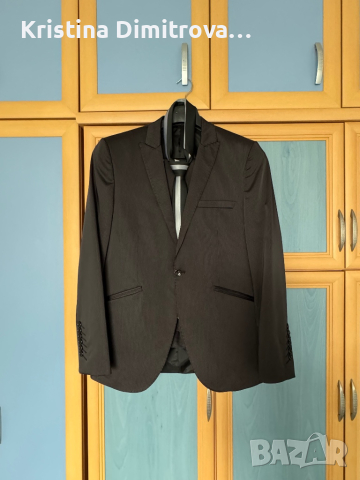 Италиански костюм 