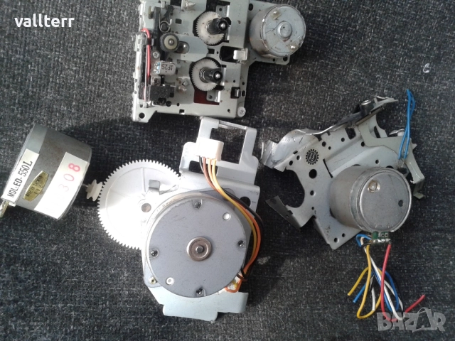 свещник,полилей ретро,влканизатори,колела спирачки и други, снимка 8 - Други стоки за дома - 52200967