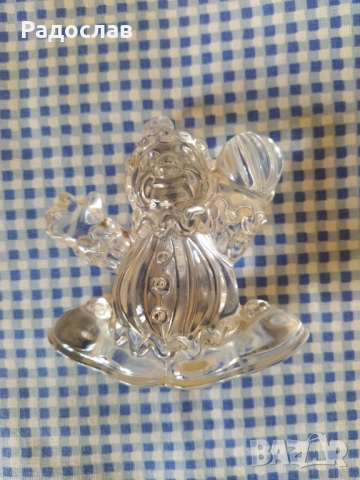 стара кристална фигурка Клоун