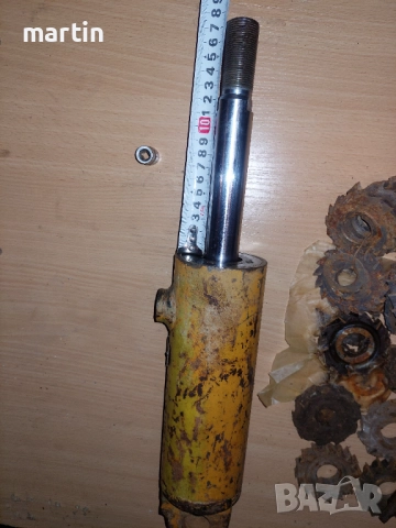 Хидравлична бутилка за мотокар, снимка 4 - Индустриална техника - 52313639