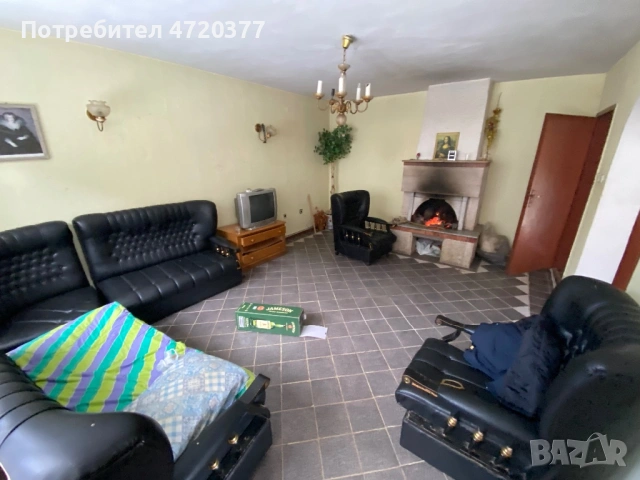 Къща на четири нива с изграден басейн област София, снимка 2 - Къщи - 53237988