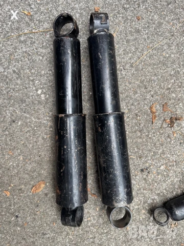 ЗИЛ 130 2БР. ПРЕДНИ АМОРТИСЬОРИ НОВИ СССР 130-2905006-Б2