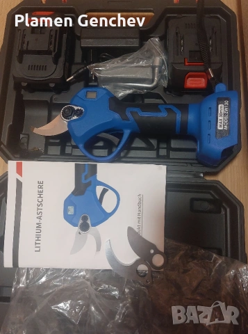 Ножица за градинарство, Електрическа, 2 батерии, снимка 3 - Други - 53585644