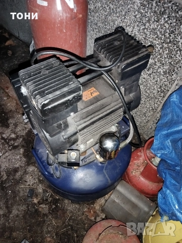 стоматологичен компресор