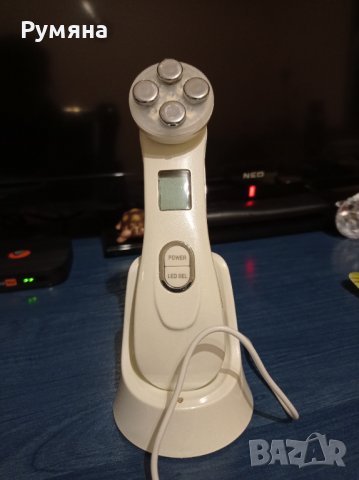 Уред за лифтинг на лице и шия, снимка 3 - Козметика за лице - 39478235