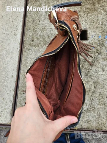 Кожена Чанта с ресни кафява голяма с цип и малък заден джоб бохо стил, снимка 4 - Чанти - 48674447