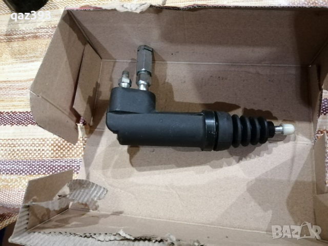 Долна помпа съединител Ауди а6 С5 , снимка 3 - Части - 36348016