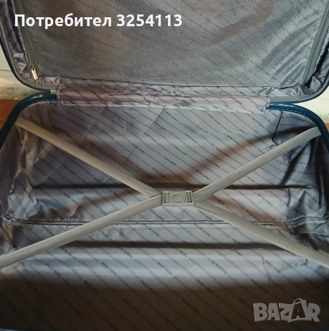 Куфар голям твърд с дръжка на колела, снимка 5 - Куфари - 52942578