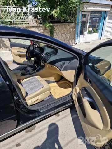 Honda Civic 2. 2 i-CTDi, снимка 7 - Автомобили и джипове - 55973559