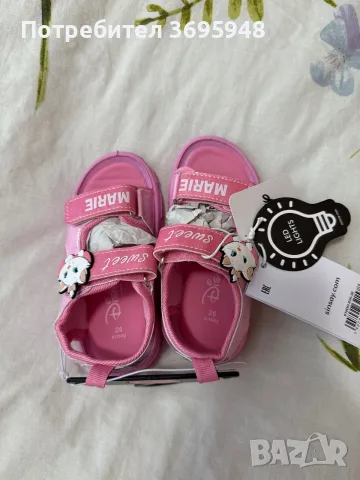 Детски сандали в розово hello kitty, снимка 2 - Детски сандали и чехли - 55875535