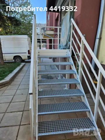 Метална стълба за втори етаж на къща, снимка 5 - Ремонти на къщи - 49558386