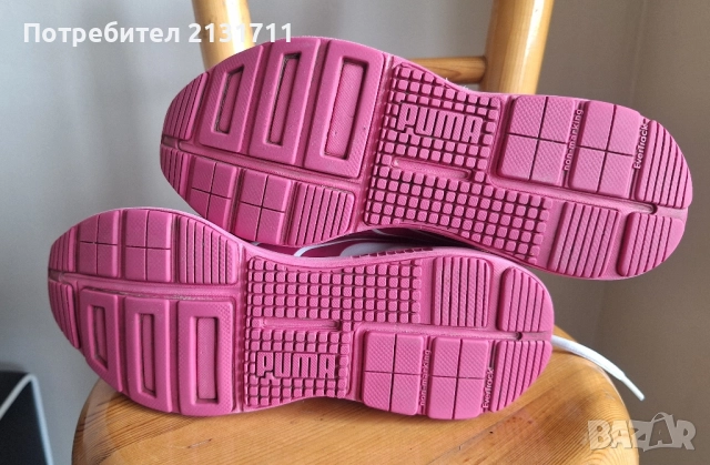 Дамски маратонки Puma, снимка 10 - Маратонки - 52503644