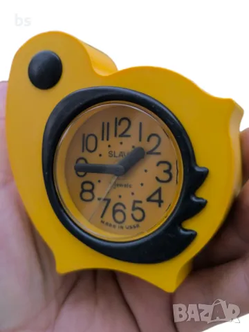 Ретро механичен будилник Slava пиле (обслужен), снимка 4 - Антикварни и старинни предмети - 49127203