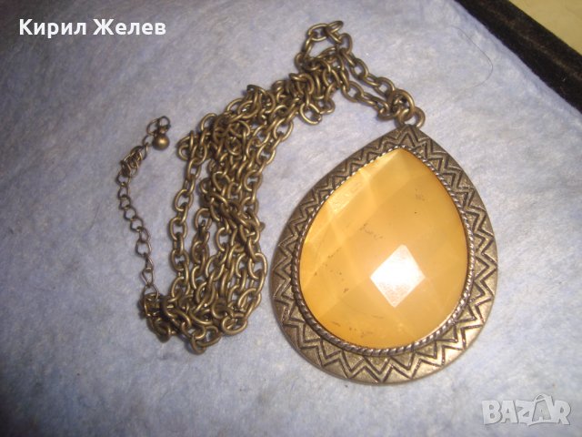 СТАРО ВИНТИДЖ КОЛИЕ с РЕТРО МЕДАЛЬОН БРОНЗ и ФАСЕТИРАН БОХЕМСКИ КРИСТАЛ с ОГЛЕДАЛЦЕ на ГЪРБА 23414, снимка 11 - Колиета, медальони, синджири - 35996900