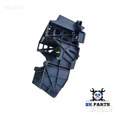 Централна конзола за Ауди А4 Б7 / Audi A4 B7, снимка 2 - Части - 53538946