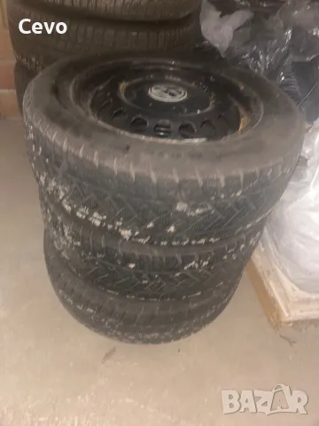 205/65/16C DUNLOP, снимка 2 - Гуми и джанти - 48481689