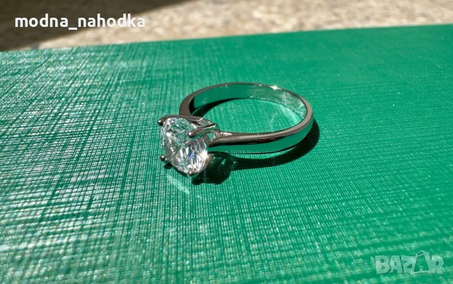 Чисто нов прекрасен пръстен, снимка 2 - Пръстени - 41018847