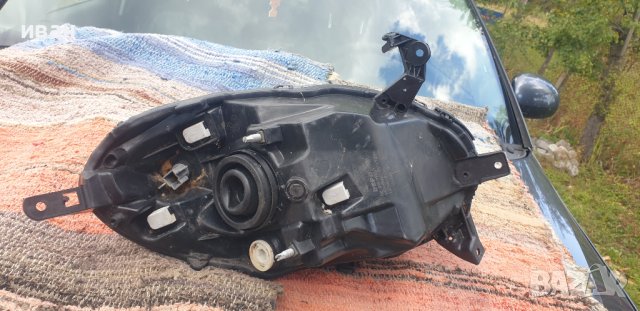 Фар нисан микра, снимка 4 - Части - 41827324