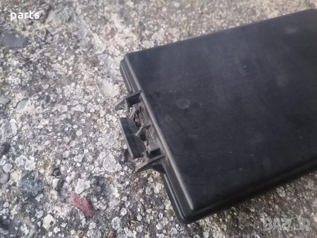 Капак Бушонна Кутия Форд Фокус - Ford Focus N, снимка 4 - Части - 34601008