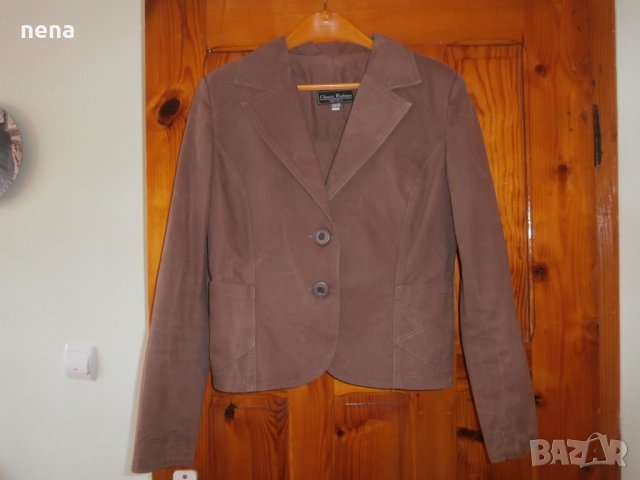 Дамски сака, снимка 4 - Сака - 40705049