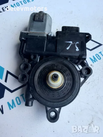 83450-P2510 моторче за стъклоповдигач задно ляво от Kia Sorento MQ4, 2.2 CRDI  , снимка 4 - Части - 56008545