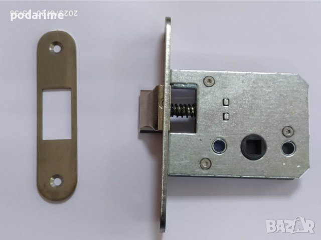 Брава, едноезикова, интериорна,без заключване