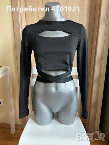 Дамска къса черна блуза