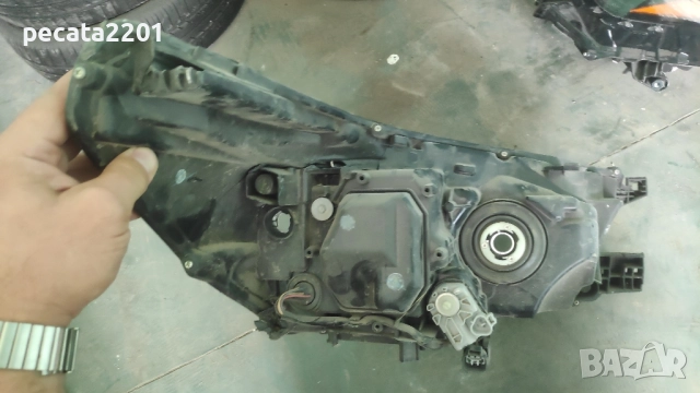 Продавам - оригинален ляв фар за Toyota Hilux 2018 г. за части, снимка 5 - Части - 51763037