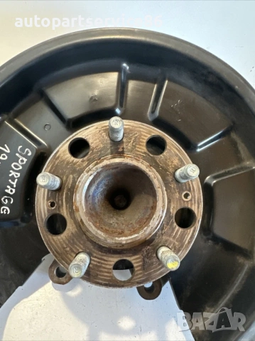 Задна дясна главина на ос за KIA Sportage 1.6 CRDi (2020) 52701-D7100, снимка 2 - Части - 53374846