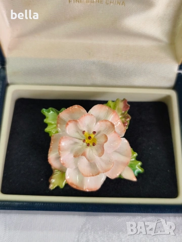 Винтидж порцеланова брошка COALPORT (1960-те), снимка 2 - Антикварни и старинни предмети - 53654049