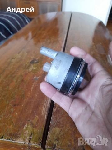 Стар часовник Кварц Лада,Ваз, снимка 4 - Други ценни предмети - 52296740