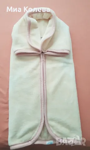 Чисто ново зимно,повивно одеало с цип и копчета.Много мека и топла материя,компактно.