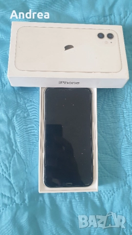 Перфектен IPhone 11 128 GB - бял цвят, снимка 2 - Apple iPhone - 52823634