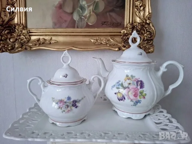 Стар български порцелан Чайник и Захарница 