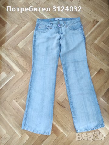 Продавам дънки с ниска талия без еластичност