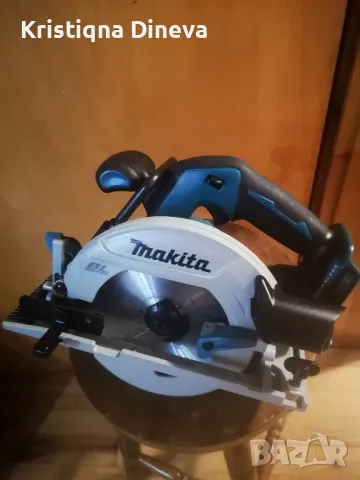 Циркуляр Makita DHS680, снимка 2 - Циркуляри - 49105546