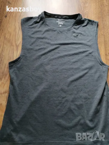 Nike Dri-Fit Muscle - страхотен мъжки потник М, снимка 4 - Тениски - 50212046